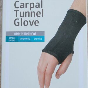 Medline Carpal Tunnel Glove, Flexible Splint  UPC: 888277727222